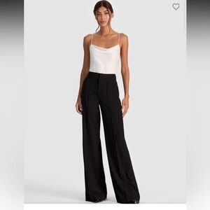 NWOT Alice + Olivia BLACK PINTUCK DYLAN TROUSER Size 2